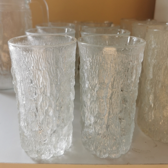 Vintage icicle bark glassware set - Picture 3 of 6